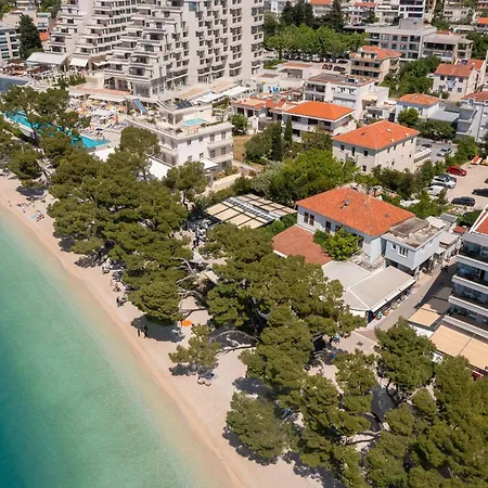 Beachfront Apartments Makarska Apartment