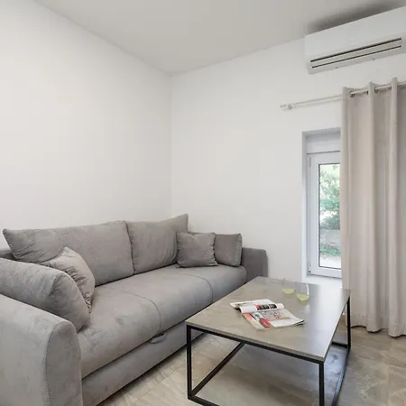 Providenca - Beachfront Appartement *