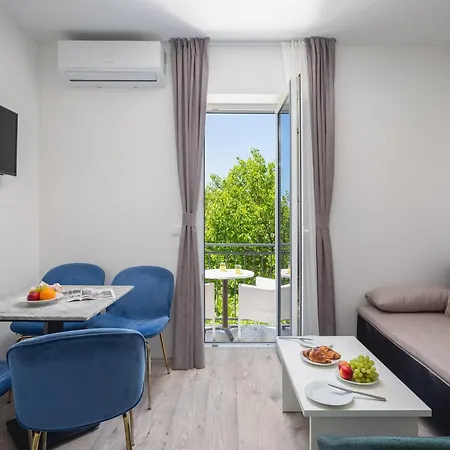 Providenca - Beachfront *