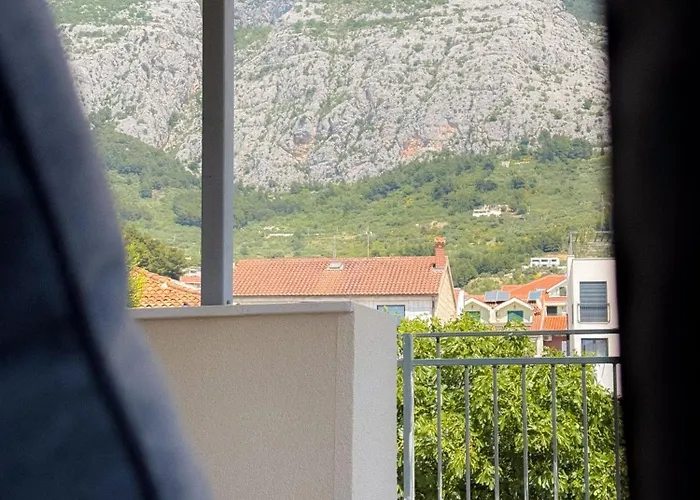 Beachfront Apartments Makarska *